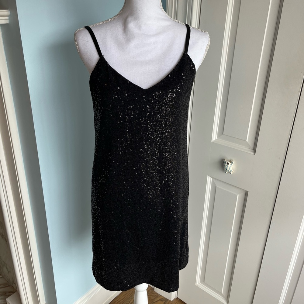 Aqua Bloomingdale’s Black Sequin Dress with Tags (Size M)